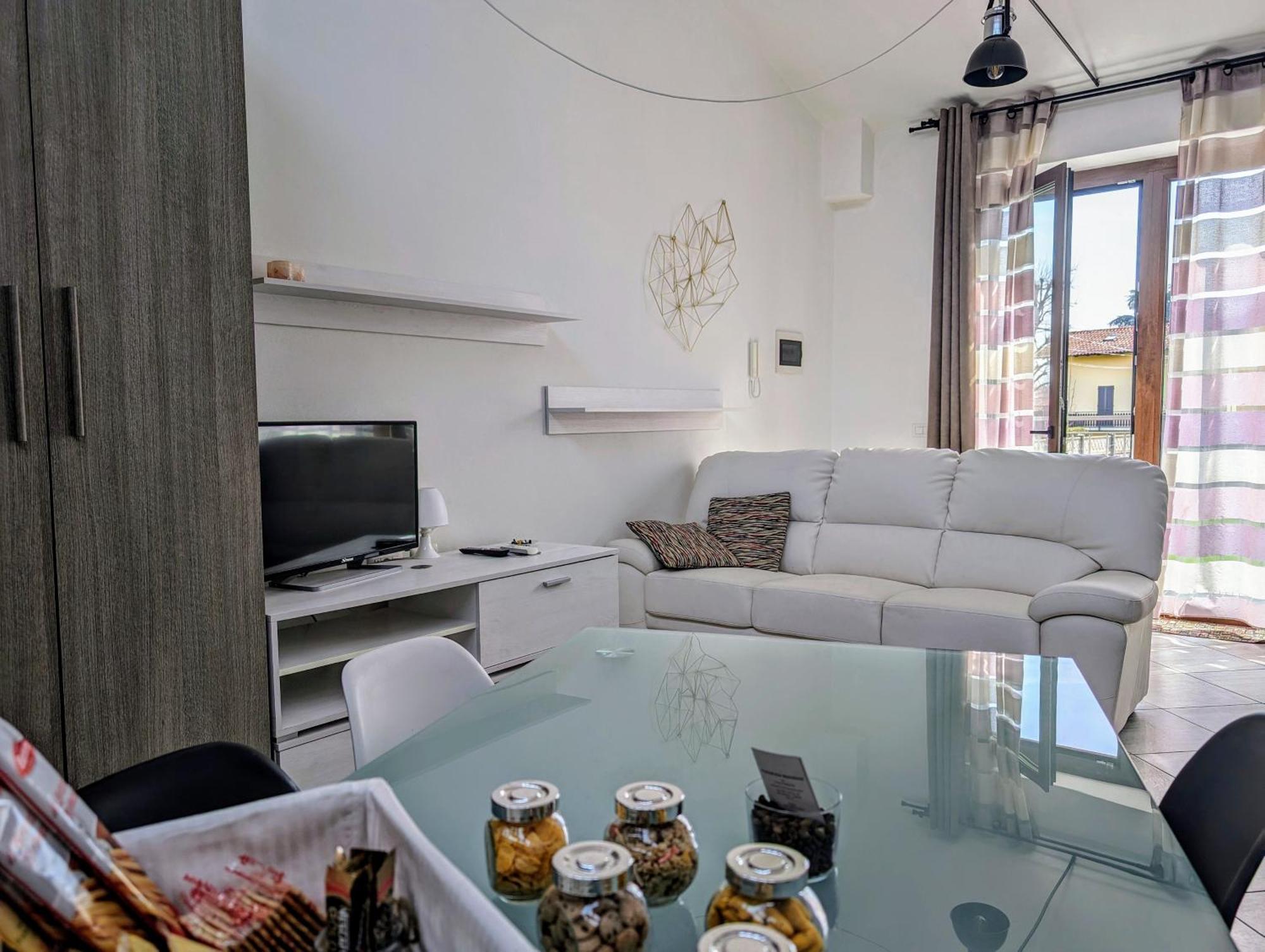 Paradeisos Residence Sas Somma Lombardo Eksteriør billede
